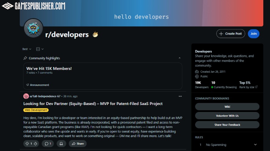 Networking and finding developer jobs on communities like Reddit